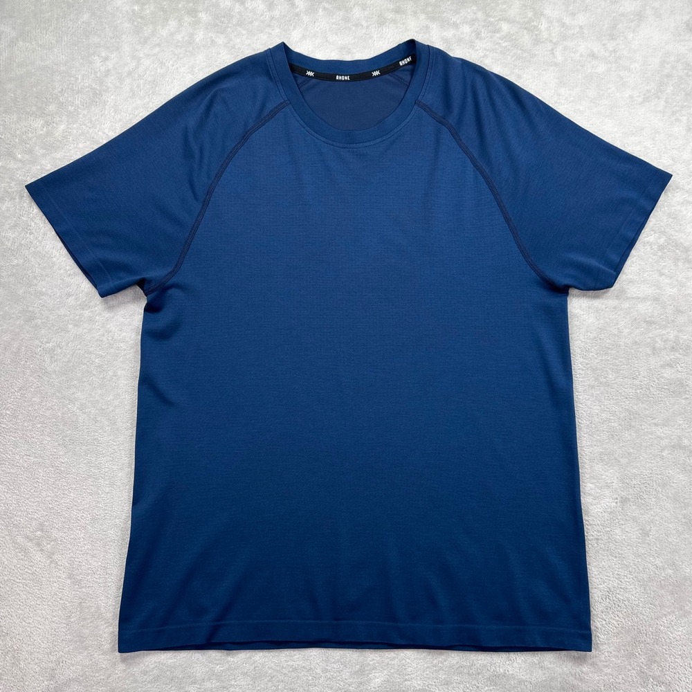 Rhone Reign T-Shirt Mens Medium Navy Blue Short Sleeve Athletic Raglan Crew Neck